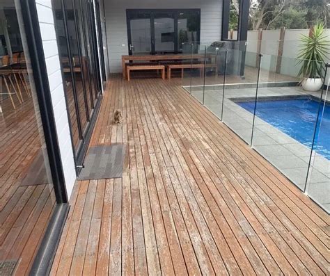 How to Restain a Deck - Restaining Techniques used by the Pros…