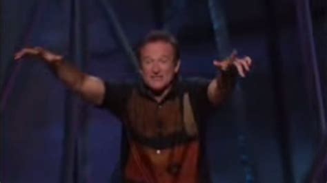 [NSFW] Viral Video of the Day: Robin Williams on Golf