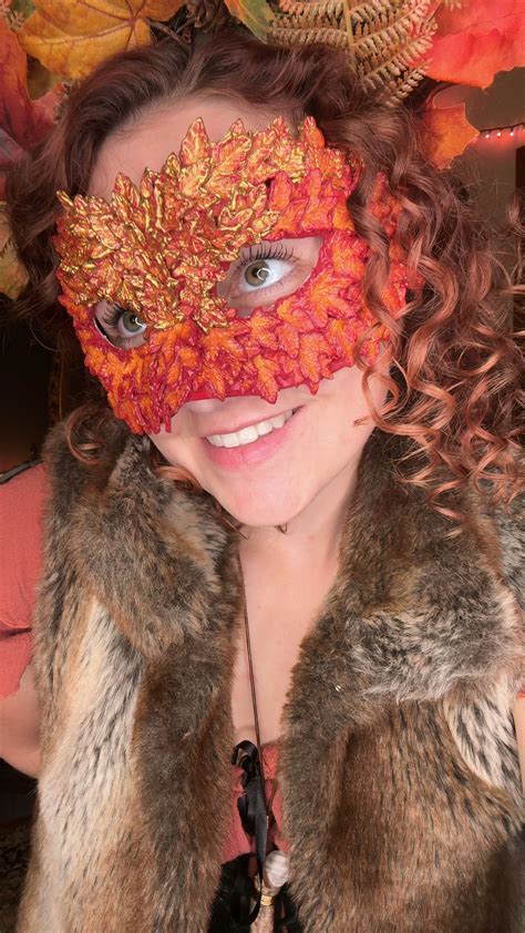 Megan Ciafre | If this is what feeling like an Autumn Goddess is like