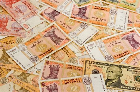 moldova  reinvent   fight corruption emerging europe