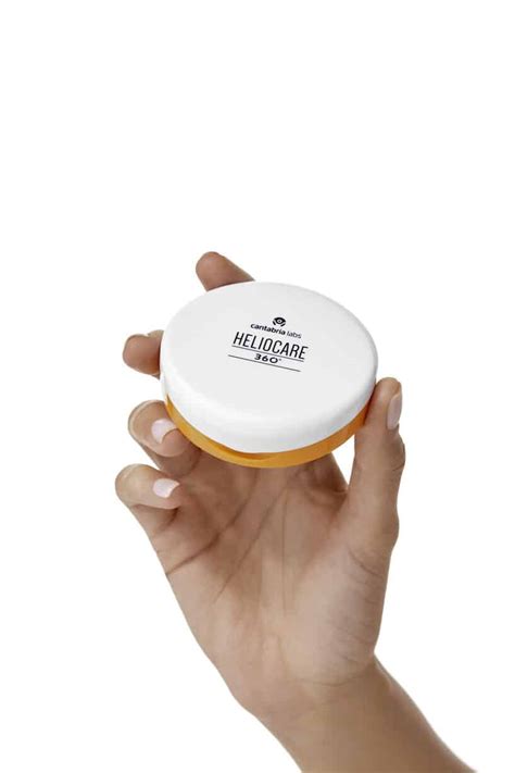 HELIOCARE 360º Oil-free Compact SPF 50+ - Heliocare