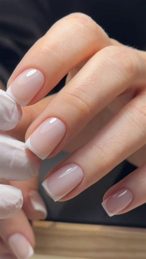 Pin di J su Claws | Unghie idee, Unghie, Unghie semplici ed eleganti