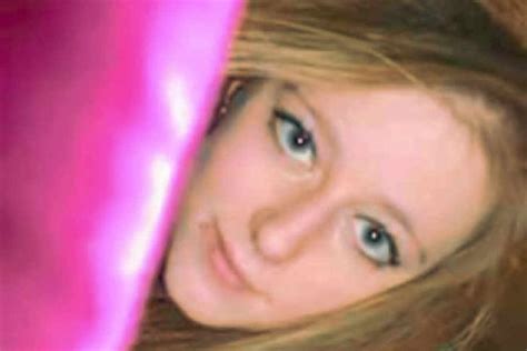 Pictures of Chelsea Clark