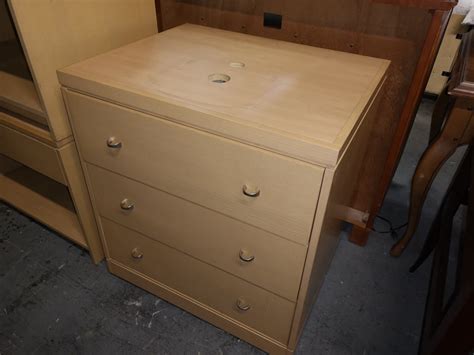 Light Wood Dresser Made in Canada I Anizco Furniture