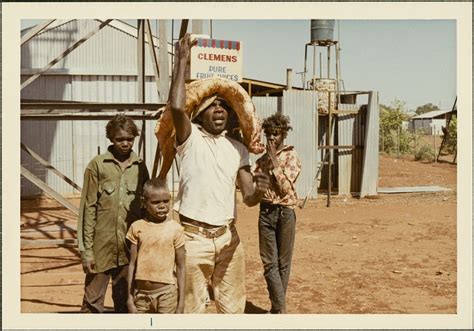 Puncturing Papunya’s Phantasies » Aboriginal Art Directory