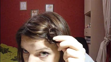 Быстрый и необычный способ убрать отросшую челку - YouTube