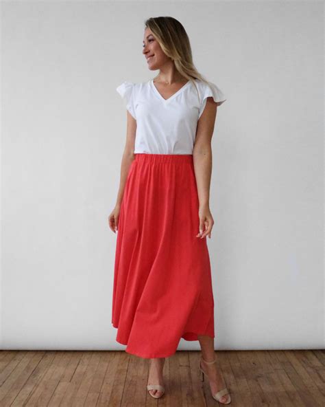 FAWN skirt in Cherry Punch – Elegantees