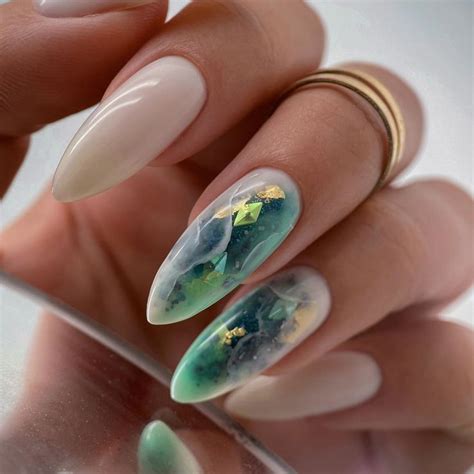 Цвет маникюра по гороскопу | Fantasy nails, Green nails, Fancy nails