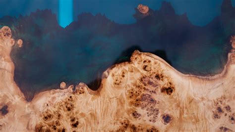 adding  touch  elegance exploring  trend  epoxy tables  mod