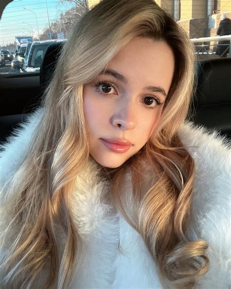 sasha (@sanechkaya_) • Instagram photos and videos