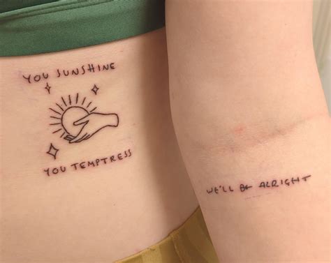 finally got my Harry tattoos 🤩 saw him in NYC last night 10/10 : r