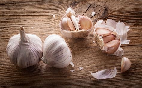 List of 17 best natural diuretic food sources to consume