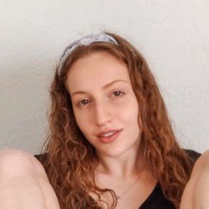 Lavínia Tiburski / Misterios da Ruiva / Polaquinha_tk ...