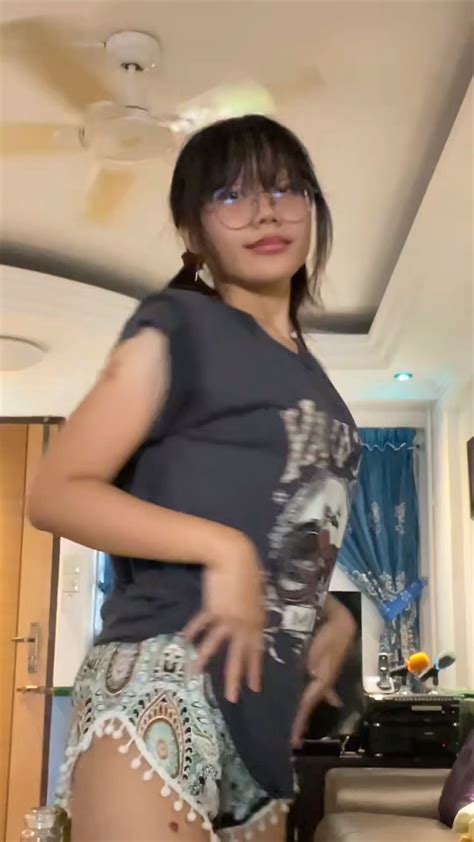 TWERK COMP 🤤🍑 ⭐️ : r/muslimbaddie