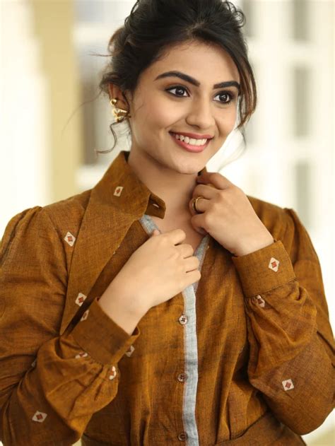 nayan sarika