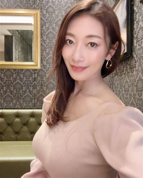 姊姊的味道 #小早川怜子 @reiko.kobayakawa... - CapsuleAgency Global