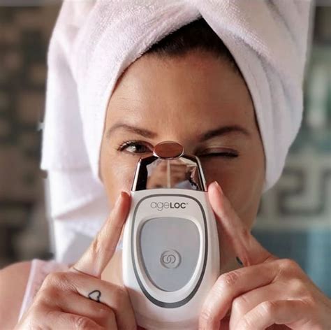 Galvanic Facial, Ageloc Galvanic Spa, Nu Skin Ageloc, Facial Gel ...