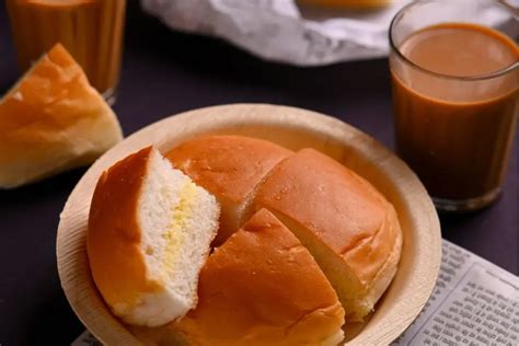 keralas bun maska craze  mumbais irani cafes   viral