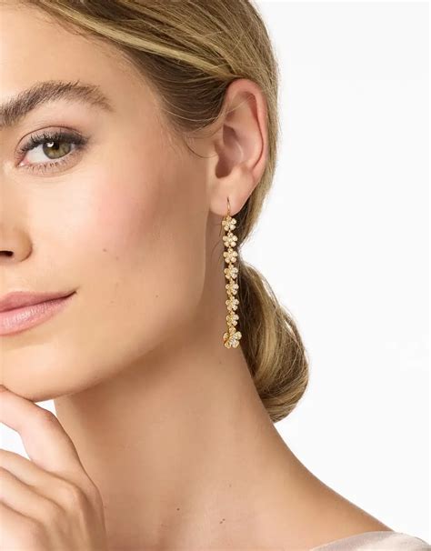 New sustainable materials will soon define the future Julie Vos 21