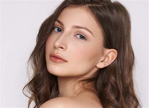 Обязательные и необязательные этапы макияжа | KM Cosmetics