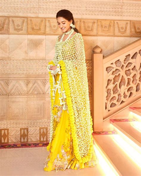 In Pics: Bride-to-be Radhika Merchant wears dupatta entirely made of ...