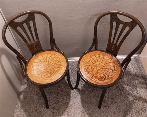 Thonet, Thonet stol, par Thonet stolov, stol