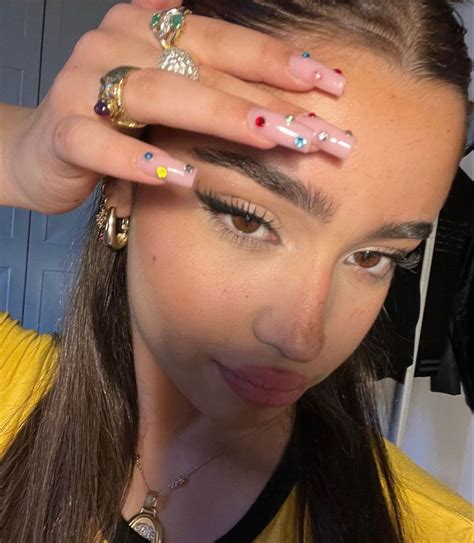 Foxy Look Makeup Inspiration