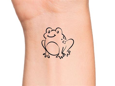 Details more than 76 simple small frog tattoo latest - in.cdgdbentre