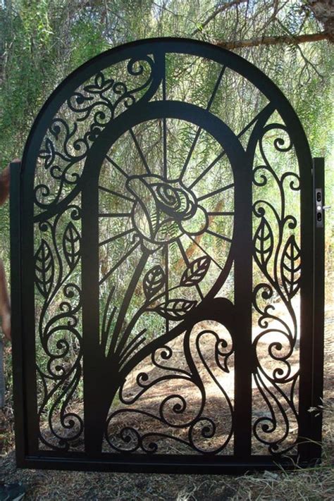 20 Totally Amazing Garden Gates