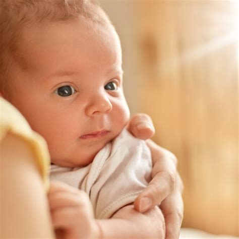 how to make newborn burp