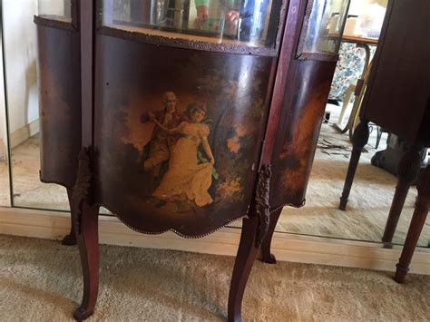 Antique Curio Cabinet | InstAppraisal
