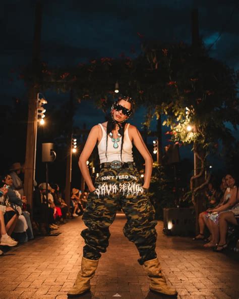 Alicia Starr (@femalebones) • Instagram photos and videos