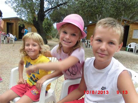 2013-08-11 Chorvatsko 2013 – Petra – album na Rajčeti