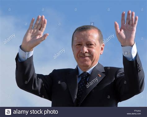 Hand Readings of famous people: Tayyip Erdoğan's hand reading