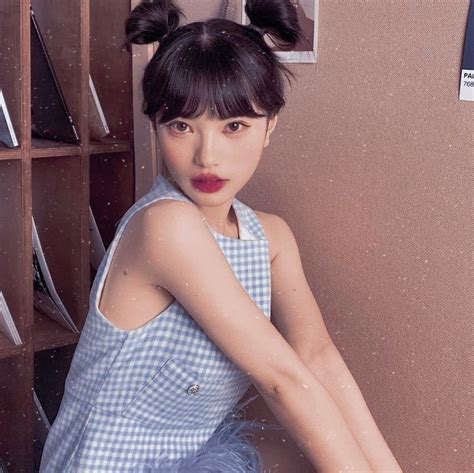 Ghim của mliennn trên Girl Trung trong 2022