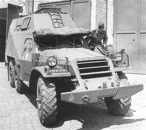 К концу 1957 года, вслед за БТР-152В1 , получившем внутреннюю подкачку ...