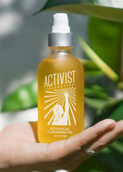 10 Best Natural Skincare Brands to Try in 2024 - Relish The Greens