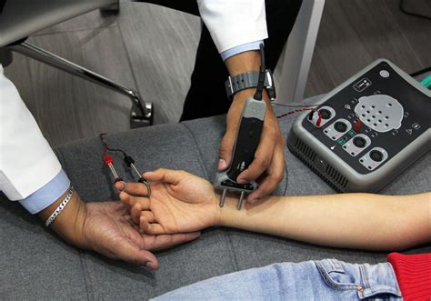 Dorsal Wrist Pain? | Hand Therapy Academy