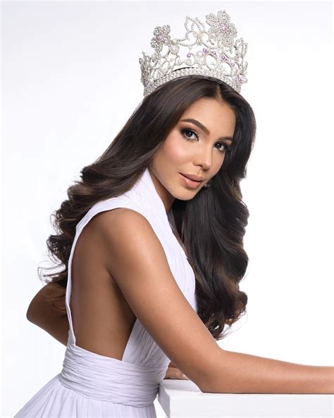 ¡Compartimos con ustedes la foto oficial de nuestra reina ...