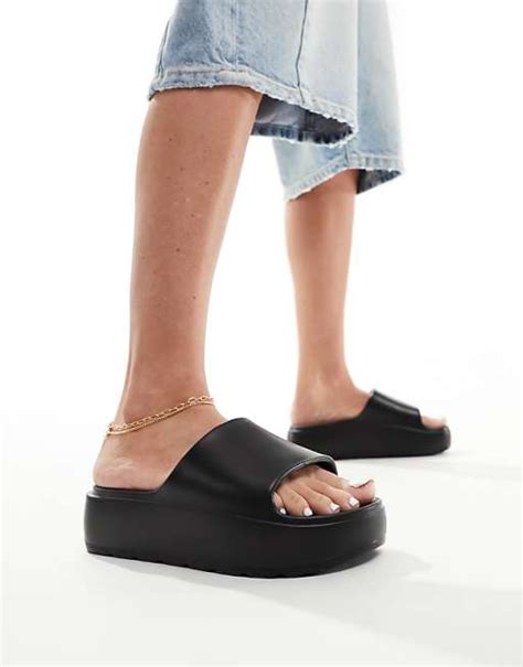 asos design freedom cleated flatform slider  black asos