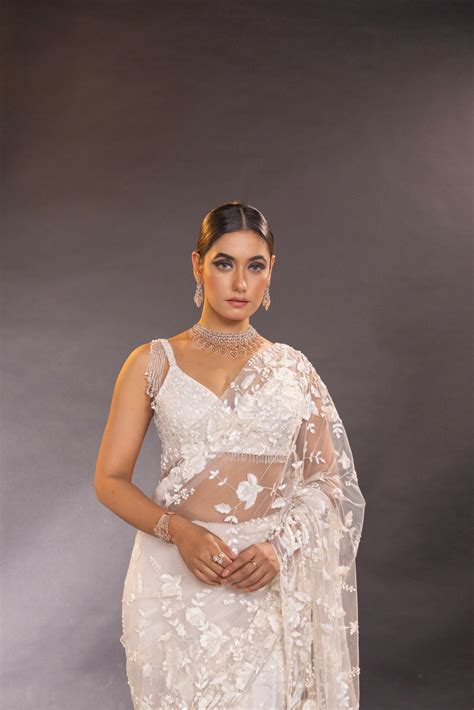 Buy Hera Ivory Hand Embroidered Saree | Rouje Official