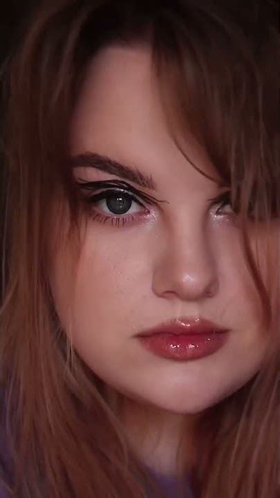 НЕ классические #стрелки Стрелочка-веточка #makeup #макияж #coloreyes # ...