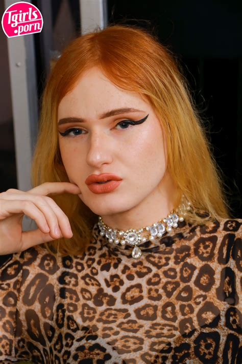 Coco Dahlia: set 141838