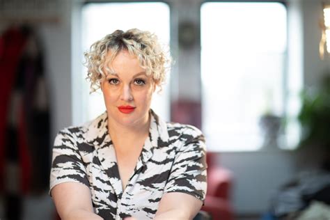 Horny Women Masturbate