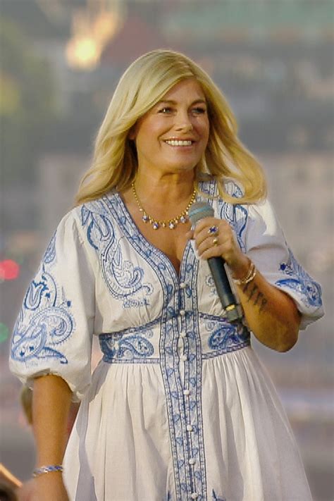 oscar magnussons  ord om pernilla infor allsang pa skansen