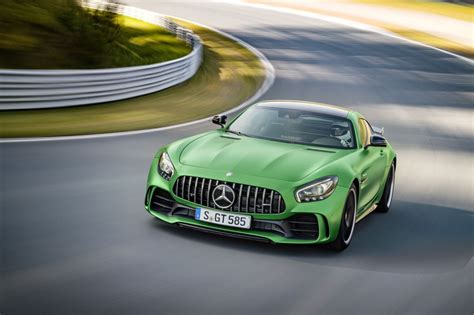 The new AMG GT R is Mercedes-Benz's most hardcore sports car | The Verge