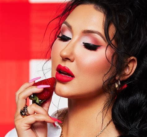 jaclyn cosmetics strawberry feels palette