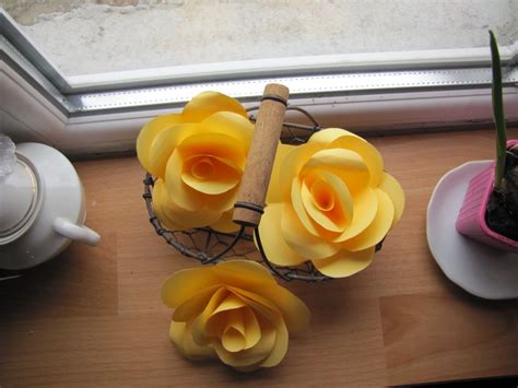 palatul de hartie trandafiri