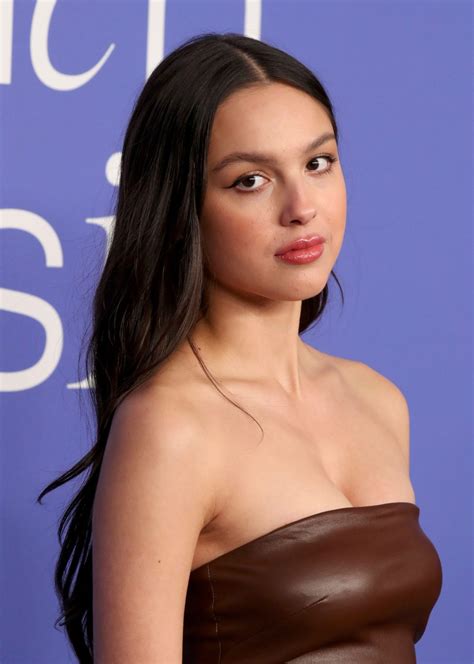 Olivia Rodrigo Cleavage Tube Top Billboard Awards - Hot Celebs Home