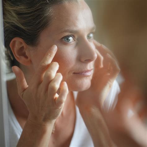 Natural Ways to Support Skin Regeneration - Green Goddess